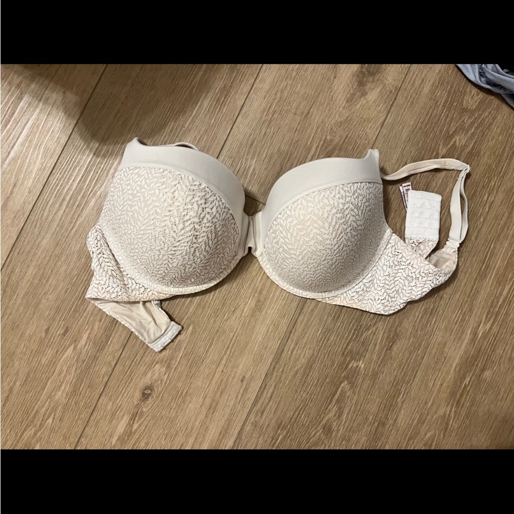 36 ddd Victoria’s Secret bra